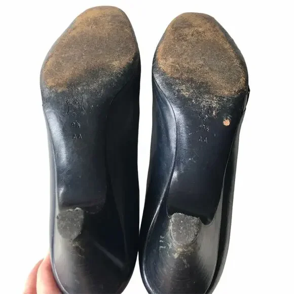 Bruno Magli Peep Toe Pump Navy 9.5 AA Vintage